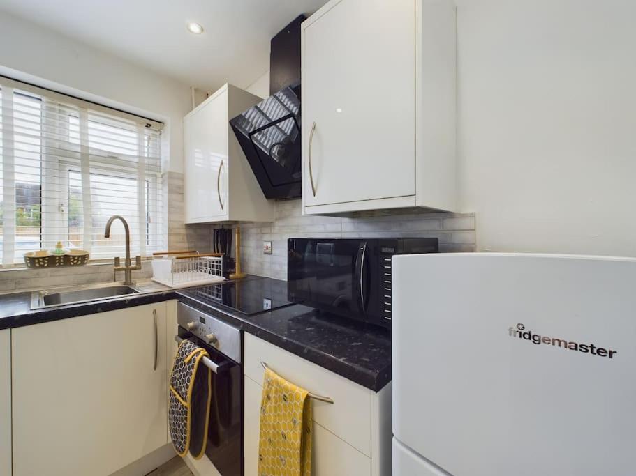 Fabulous Quiet Chelmsford Apartment - Free Parking 외부 사진