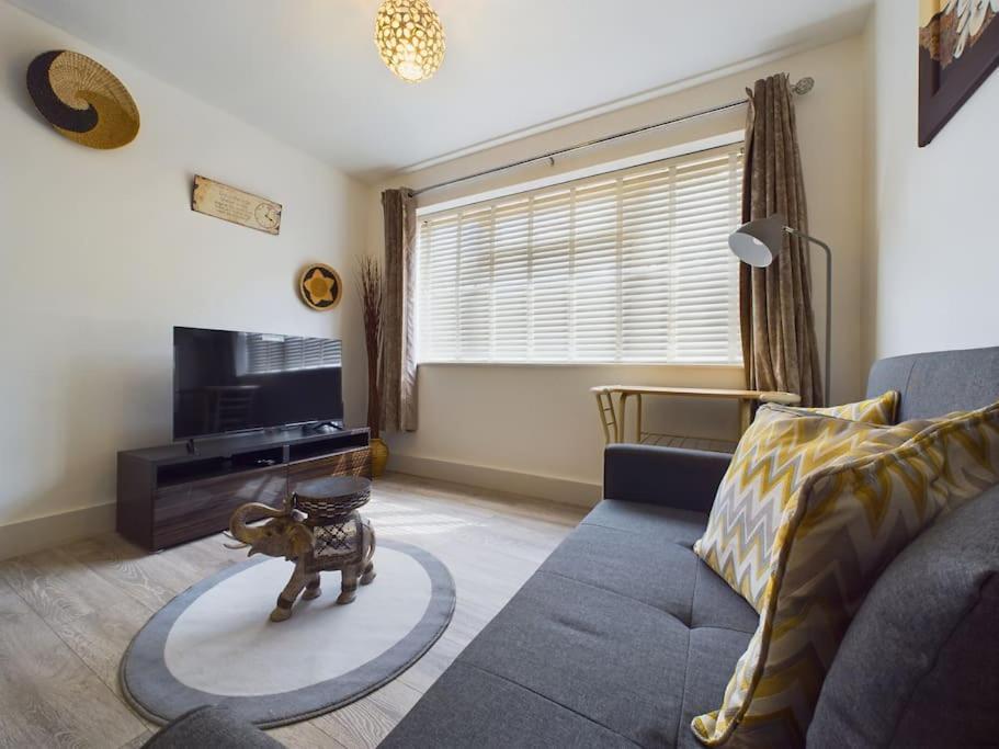 Fabulous Quiet Chelmsford Apartment - Free Parking 외부 사진